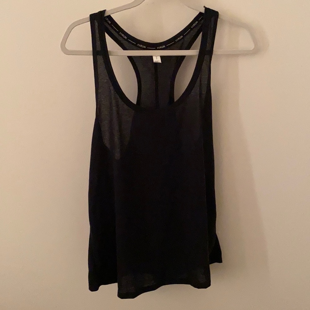 Under Armour tank, size L